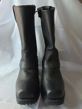 NWOB Milwaukee Leather Men's Black Motorcycle Boots